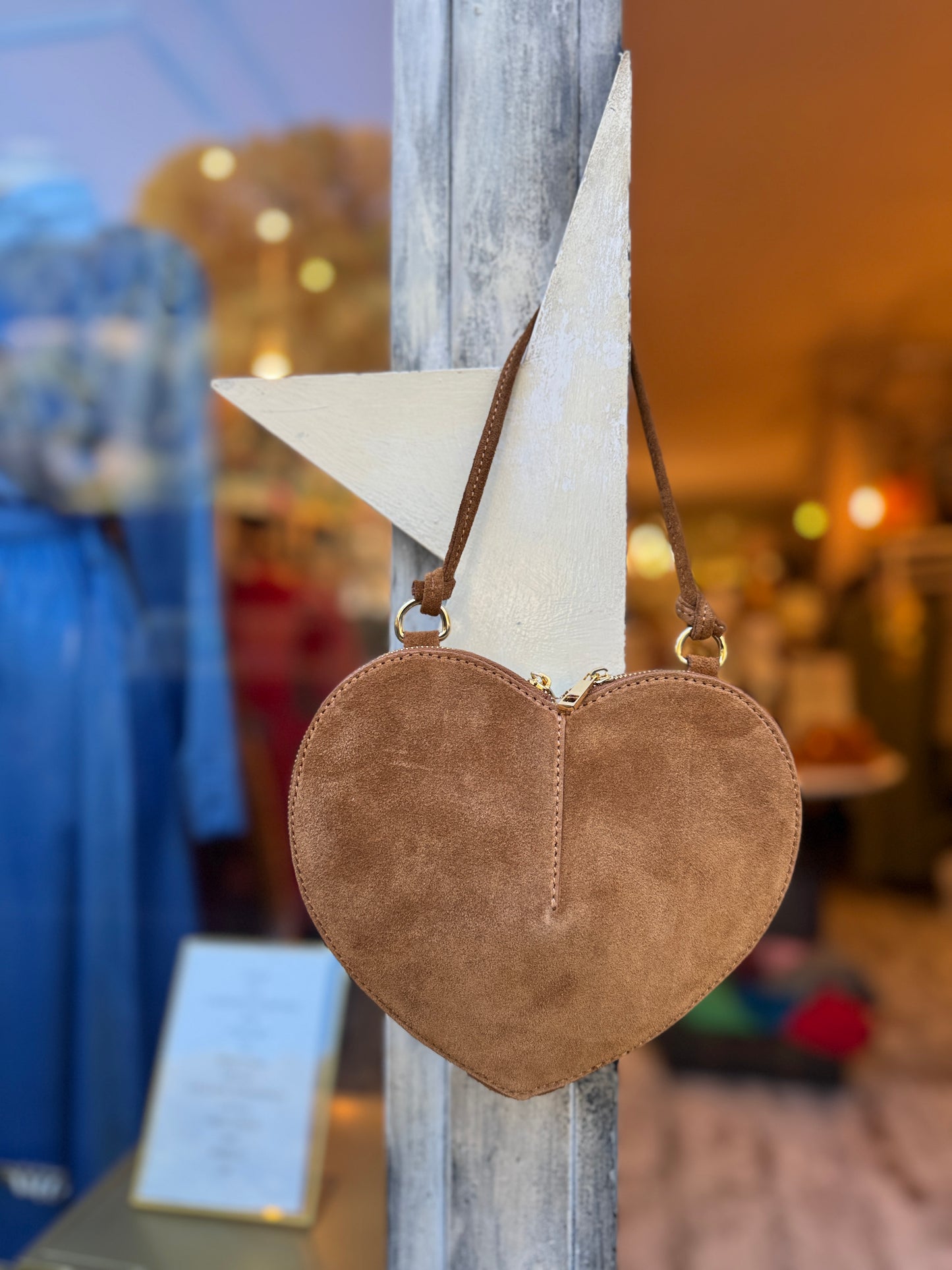 MINI BAG A CUORE SUEDE CAMMELLO