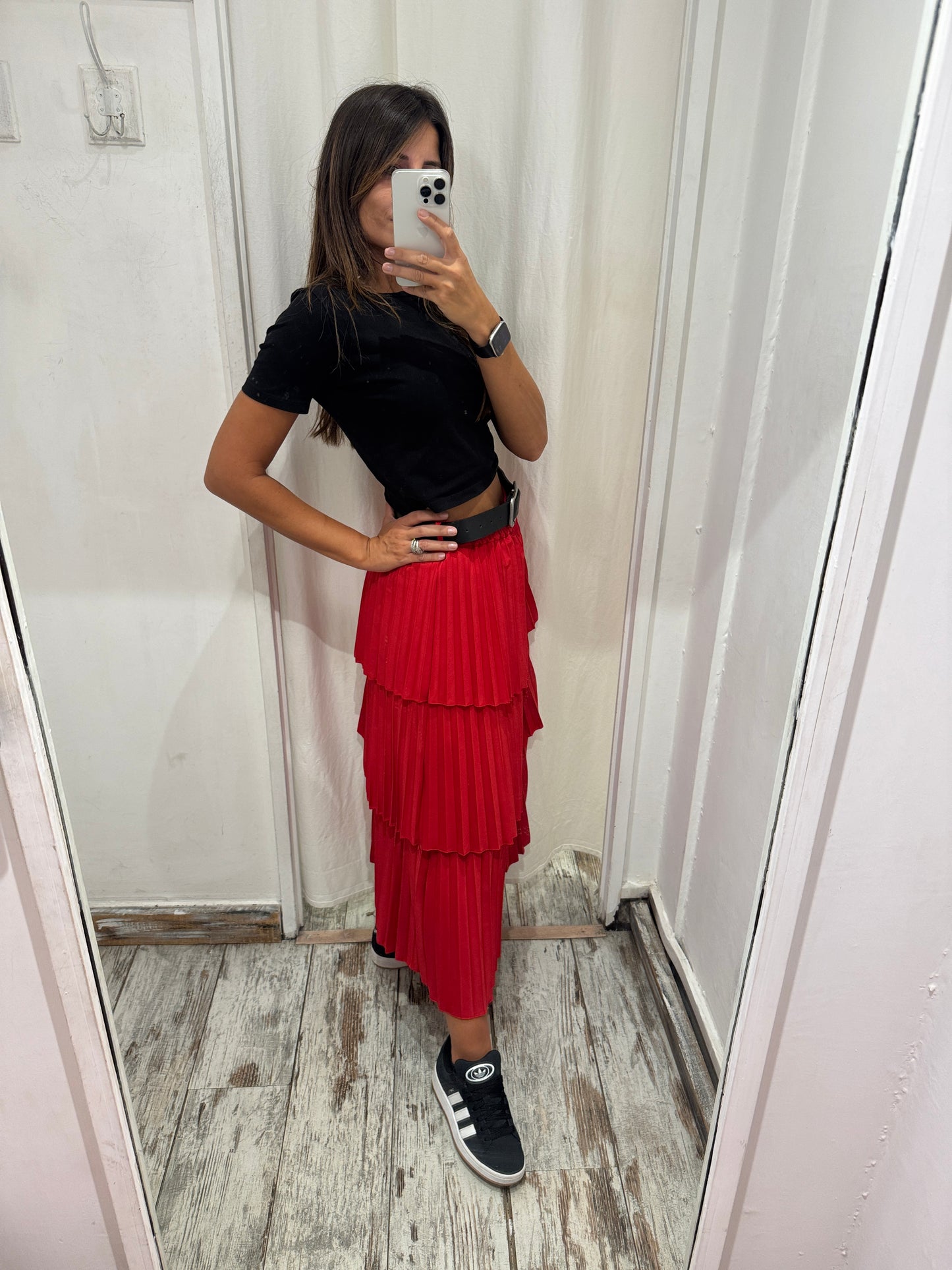 GONNA TENSIONE IN BALZE ROSSE PLISSÈ