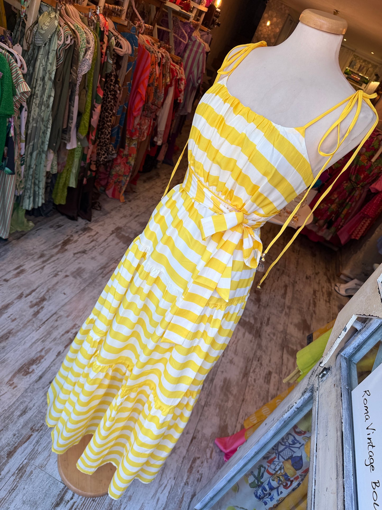 ABITO LUNGO RIGHE BIANCO E GIALLO