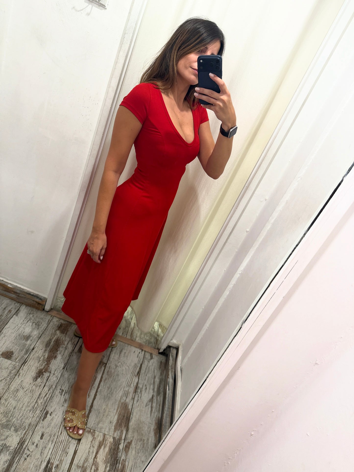 ABITO MIDI ROSSO A COSTINE