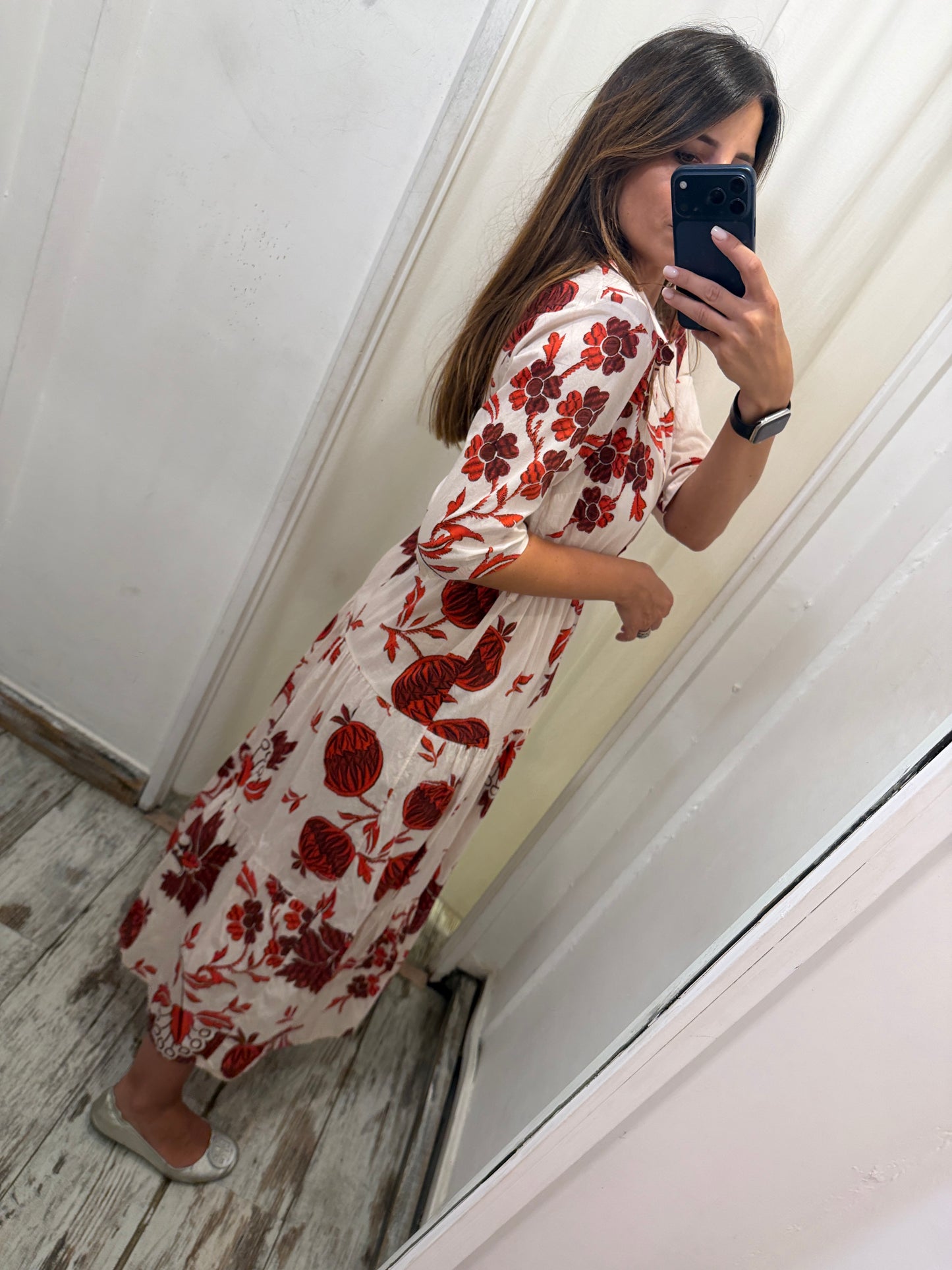 ABITO CHEMISIER BIANCO E FIORI ROSSI