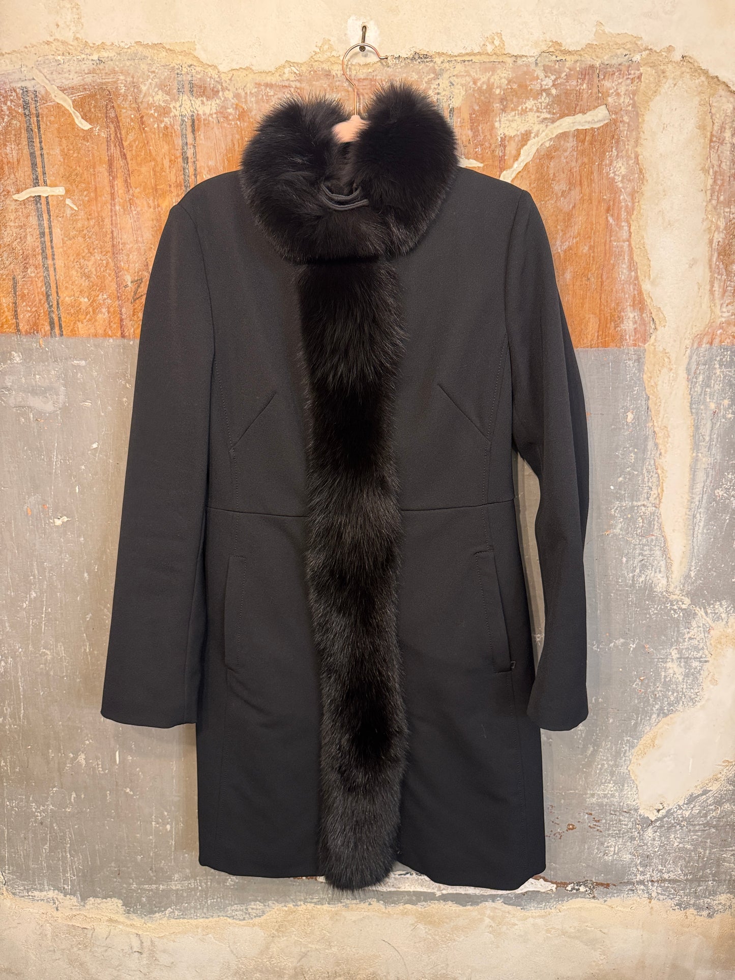 CAPPOTTO PRADA CON PELLICCIA NERO