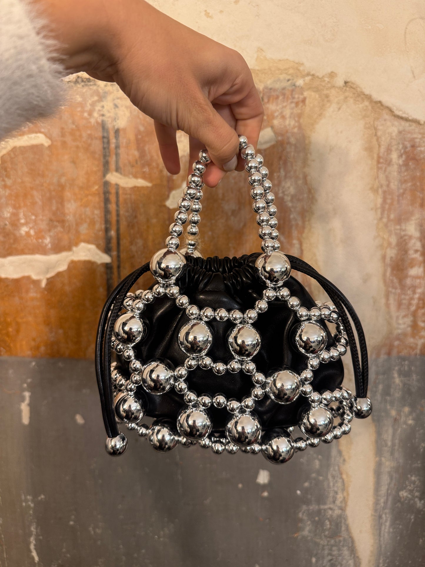 MINI BAG A SACCHETTO NERO