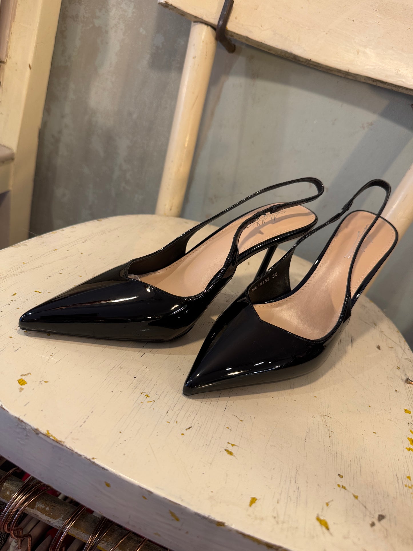 DECOLLETÈ SLINGBACK VERNICE NERO V