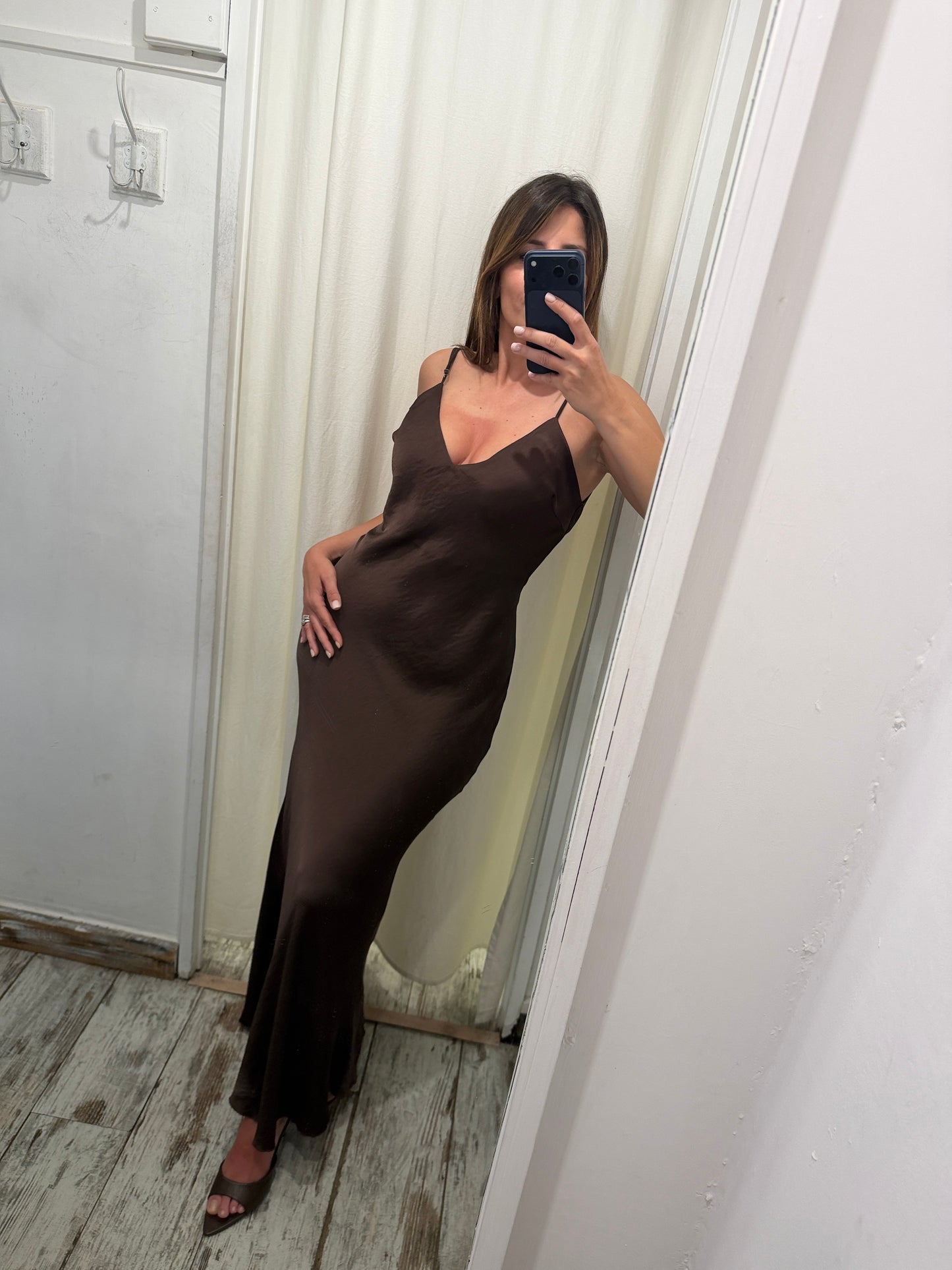 NEW COLLECTION - ABITO LUNGO SATIN MARRONE SIRENA