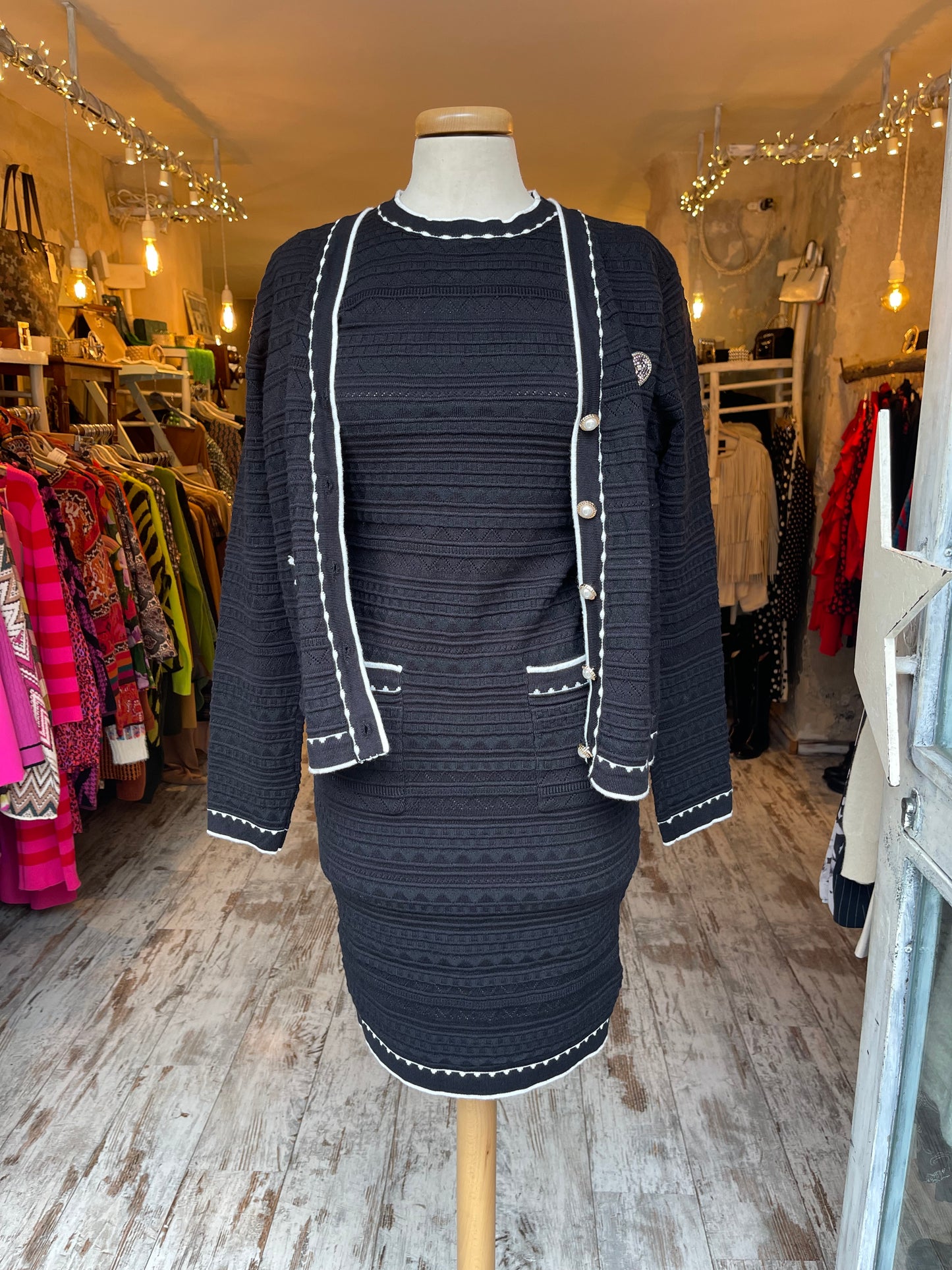 COORDINATO ABITO E CARDIGAN NERO E BIANCO