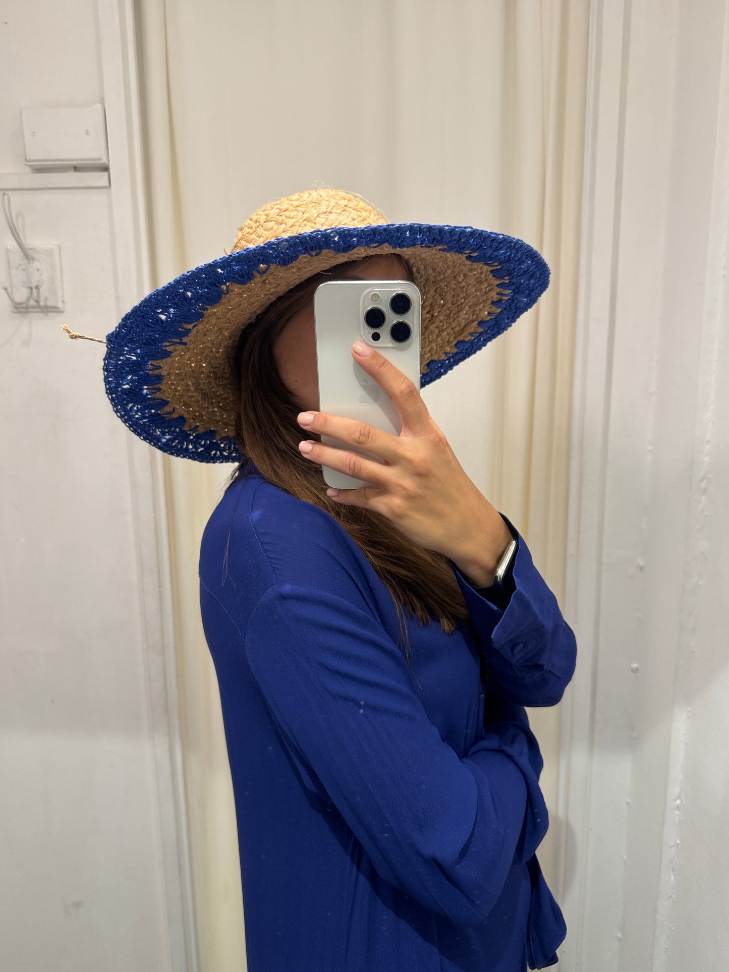 CAPPELLO IN RAFIA