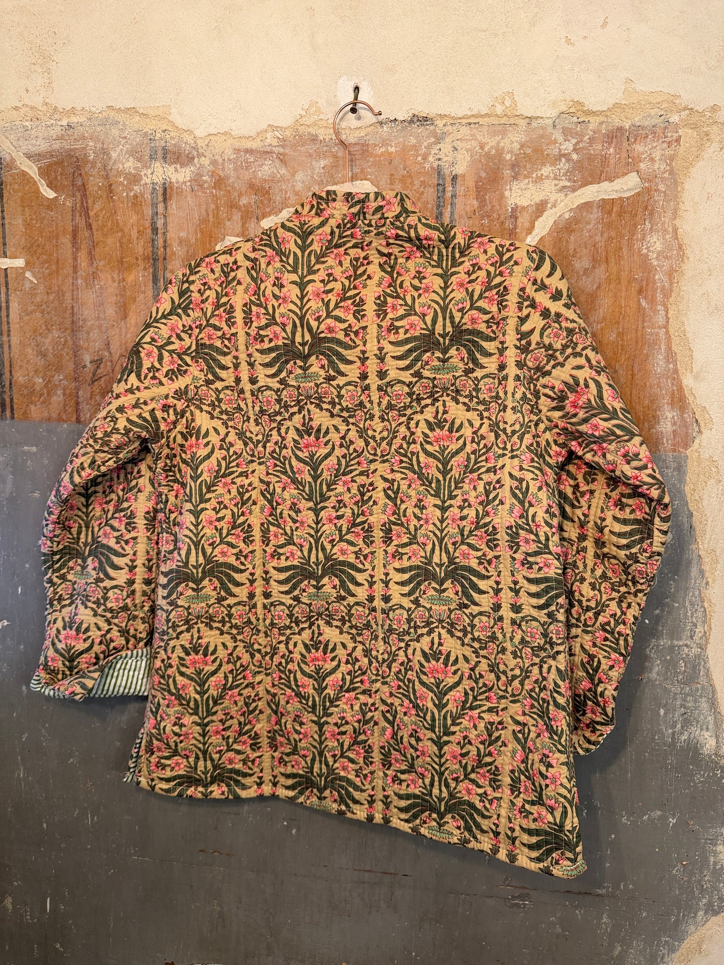 NEW COLLCETION - GIACCA ETNICA DOUBLE FACE FIORELLINI E RIGHE