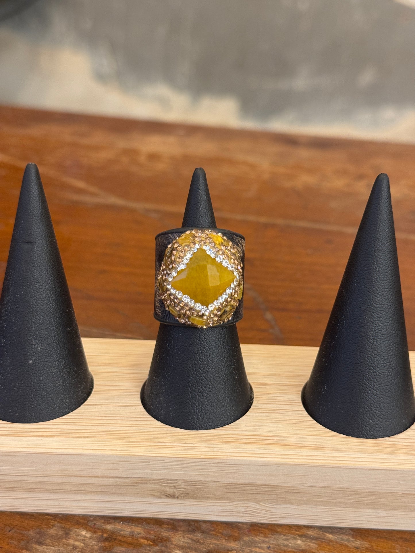 ANELLO RAME E PIETRA