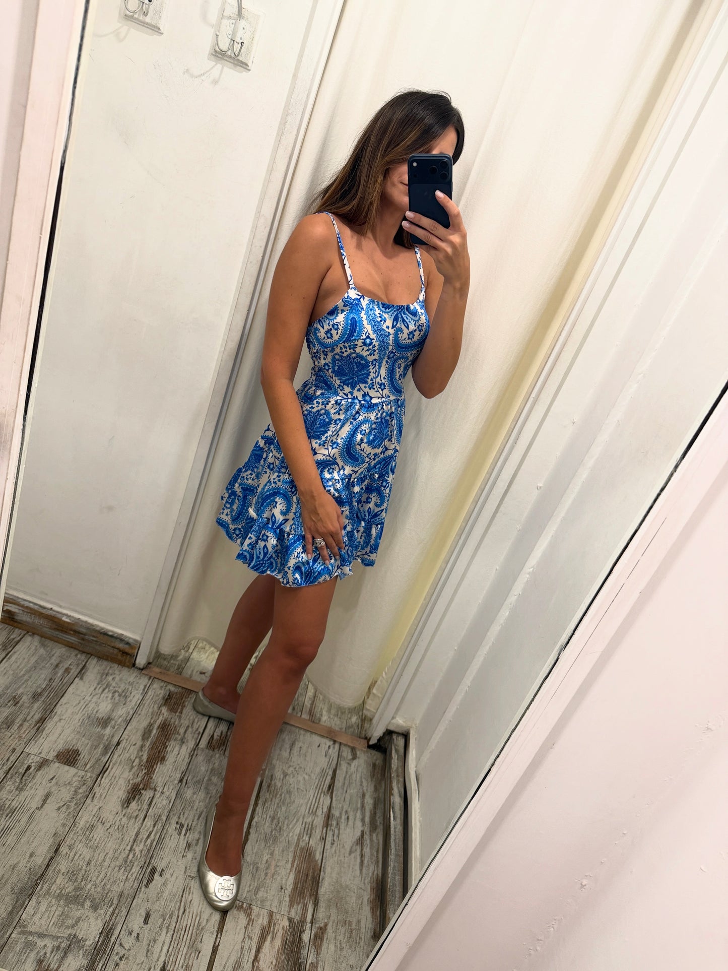 ABITO CORTO BIANCO FANTASIA AZZURRA