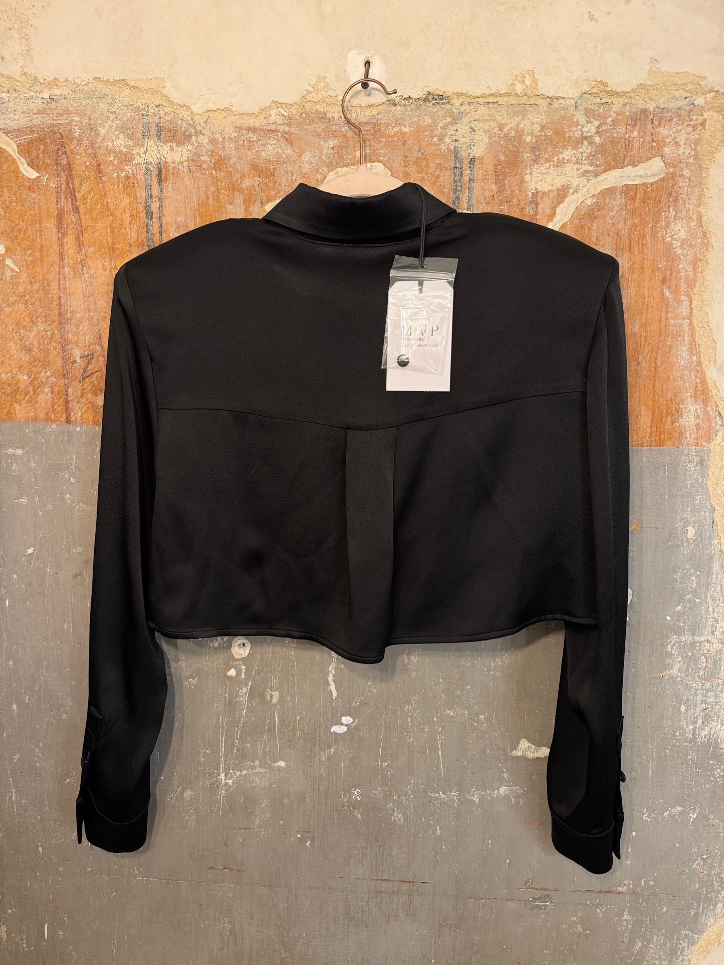 NEW COLLECTION - CAMICIA CROP MVP WARDROBE NERA