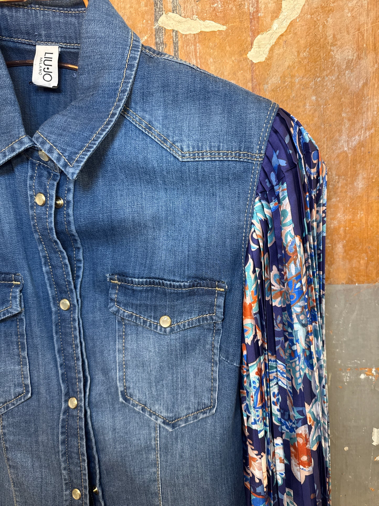 CAMICIA LIU•JO DENIM CON MANICA PLISSÈ