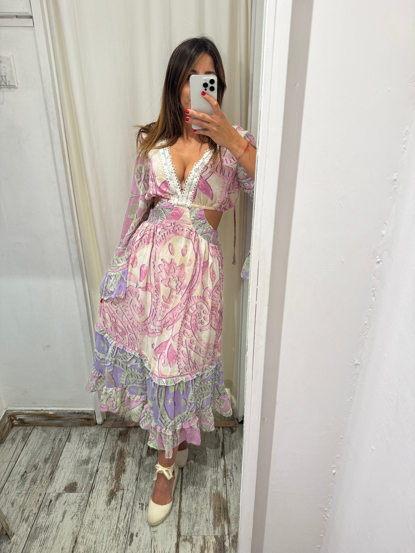 ABITO RIVER ISLAND CUT OUT