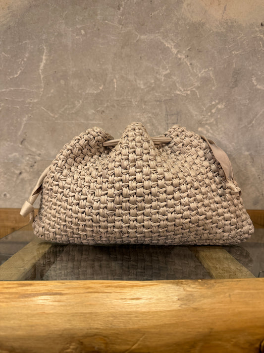 CLUTCH GRANDE CROCHET ECOPELLE SABBIA