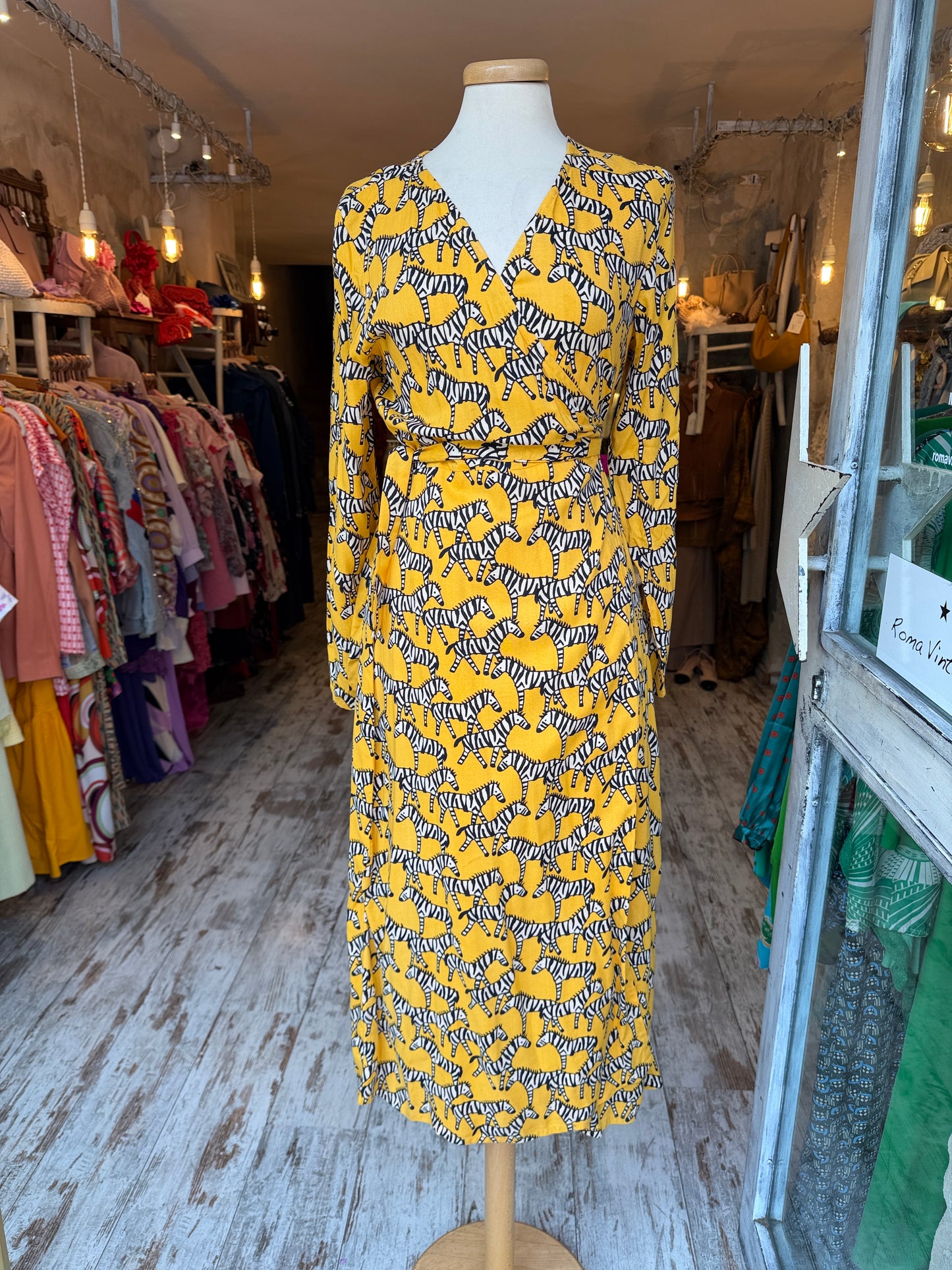 NEW COLLECTION - ABITO COMPANIA GIALLO FANTASIA ZEBBRE